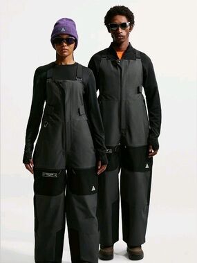 Nike ACG “Mystery Lights” Storm-Fit Gore-Tex ADV Bib Anthracite/Black HV1127-060